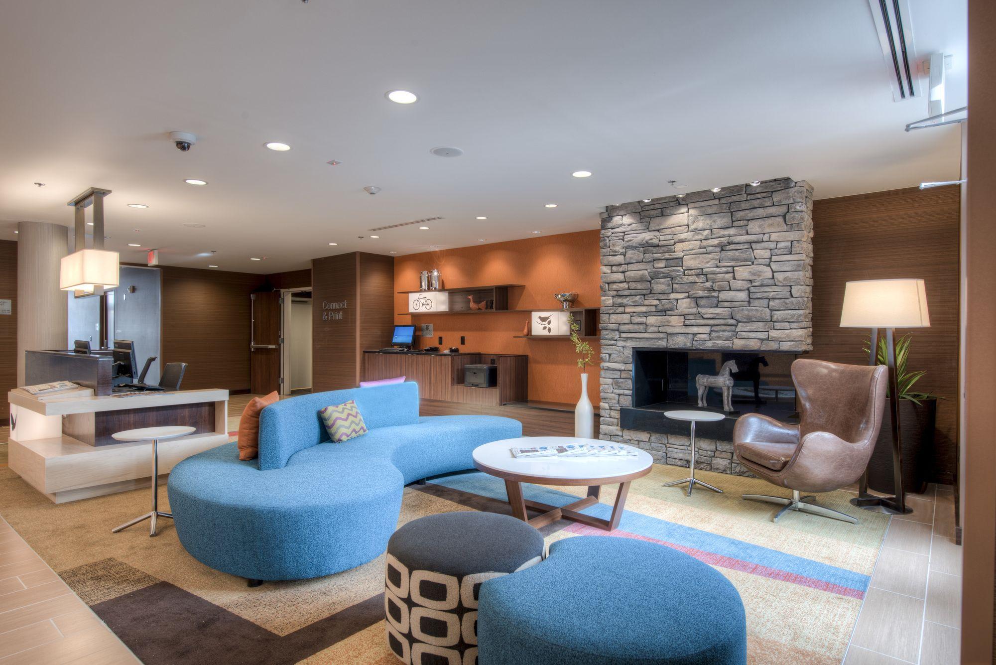 Fairfield Inn & Suites By Marriott Charlotte Airport Екстериор снимка